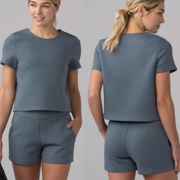 lululemon athletica Tops - Lululemon Shaped Short Sleeve Tee Size‎ 6 Crew Neck Sterling Blue Thick T-Shirt